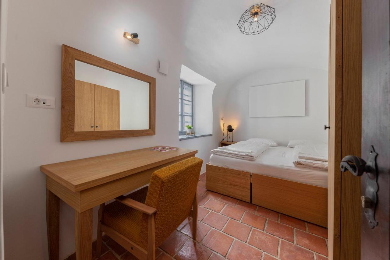 Apartma Jenkova Rezidenca Kranj Exterior foto